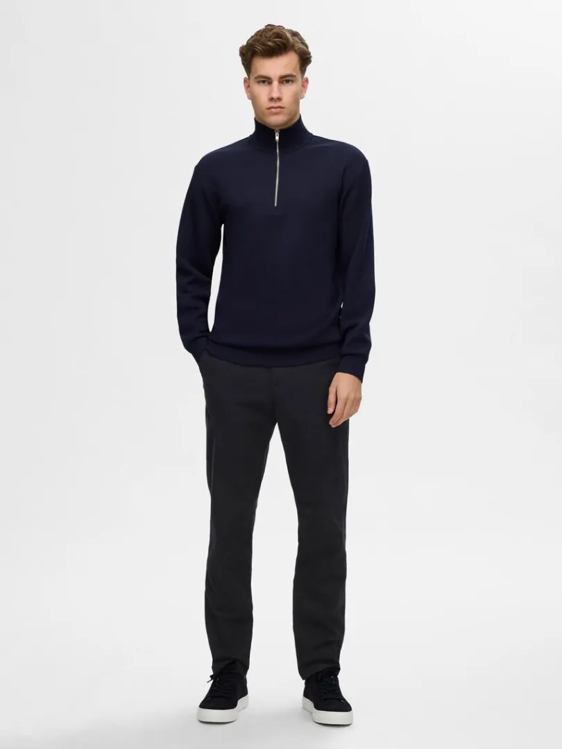 slimfit_brstet_chinos_2-2.webp Bukser>SELECTED 175 SLIM-FIT BØRSTET CHINOS Black
