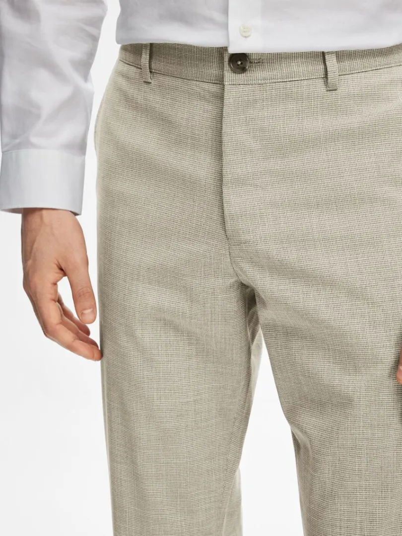 slimfit_bukser_5-4.webp Bukser>SELECTED 175 SLIM-FIT BUKSER Beige