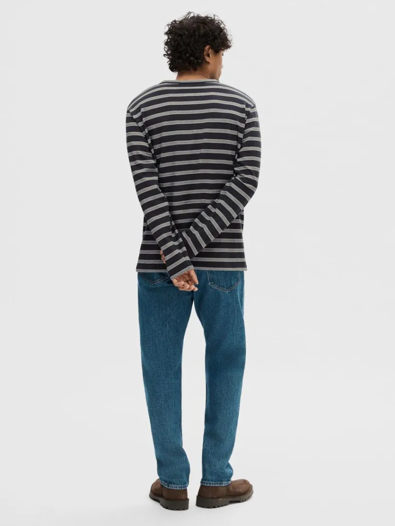 stribet_bomuld_sweatshirt_1.webp Hættetrøjer & Sweatshirts>SELECTED STRIBET BOMULD SWEATSHIRT Blue