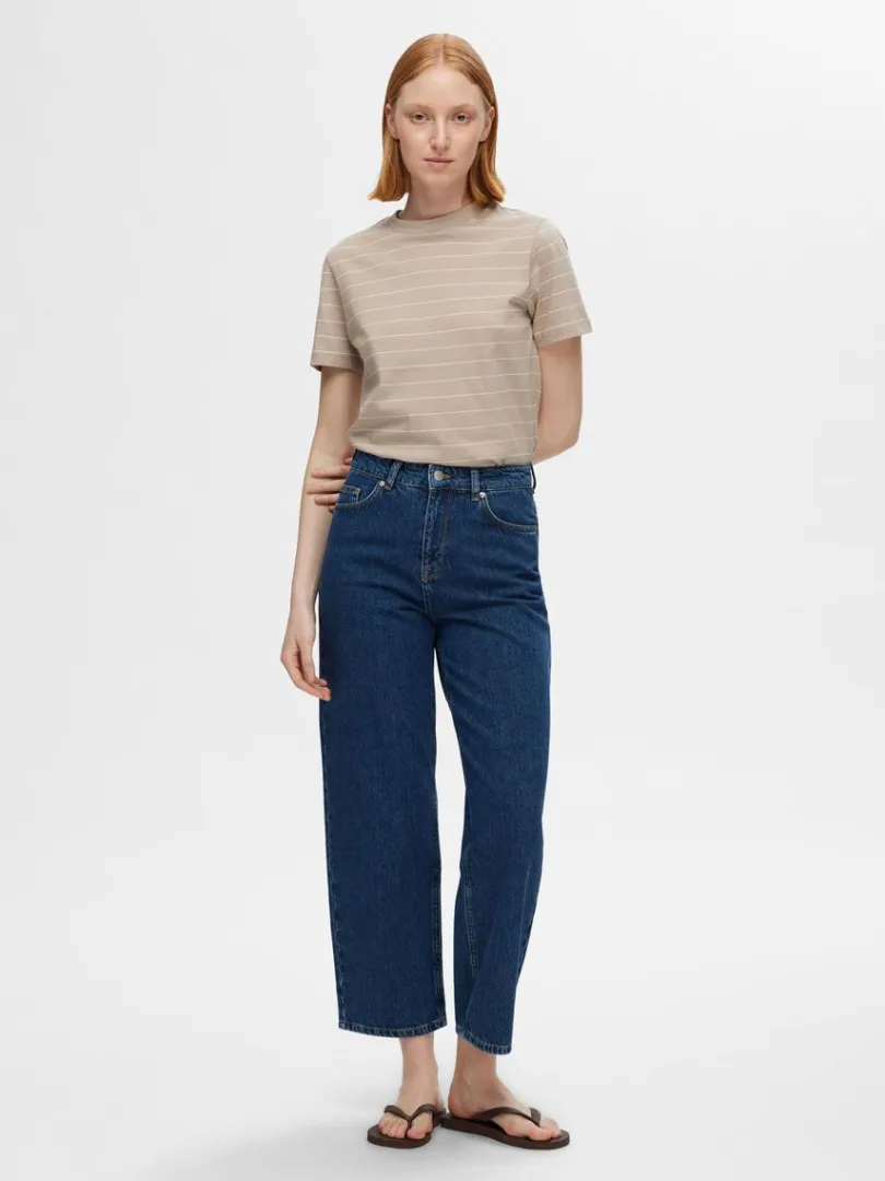 stribet_bomuld_tshirt_1-4.webp T-shirts>SELECTED STRIBET BOMULD T-SHIRT Beige