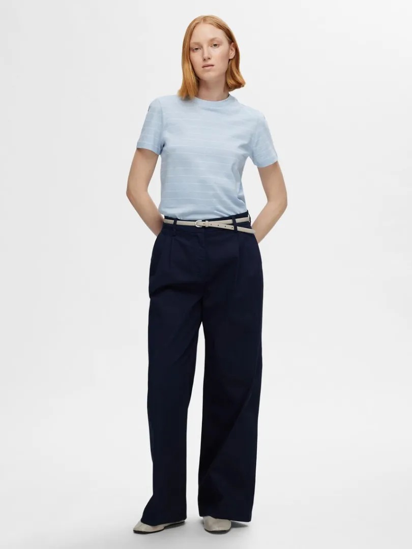 stribet_bomuld_tshirt_1-5.webp T-shirts>SELECTED STRIBET BOMULD T-SHIRT Blue