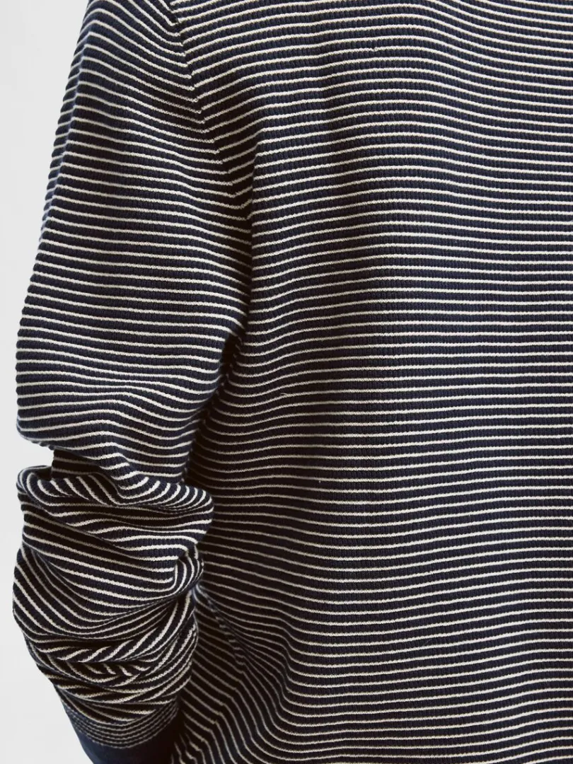stribet_crewneck_striktrj_3-1.webp Strik>SELECTED STRIBET CREWNECK STRIKTRØJE Blue