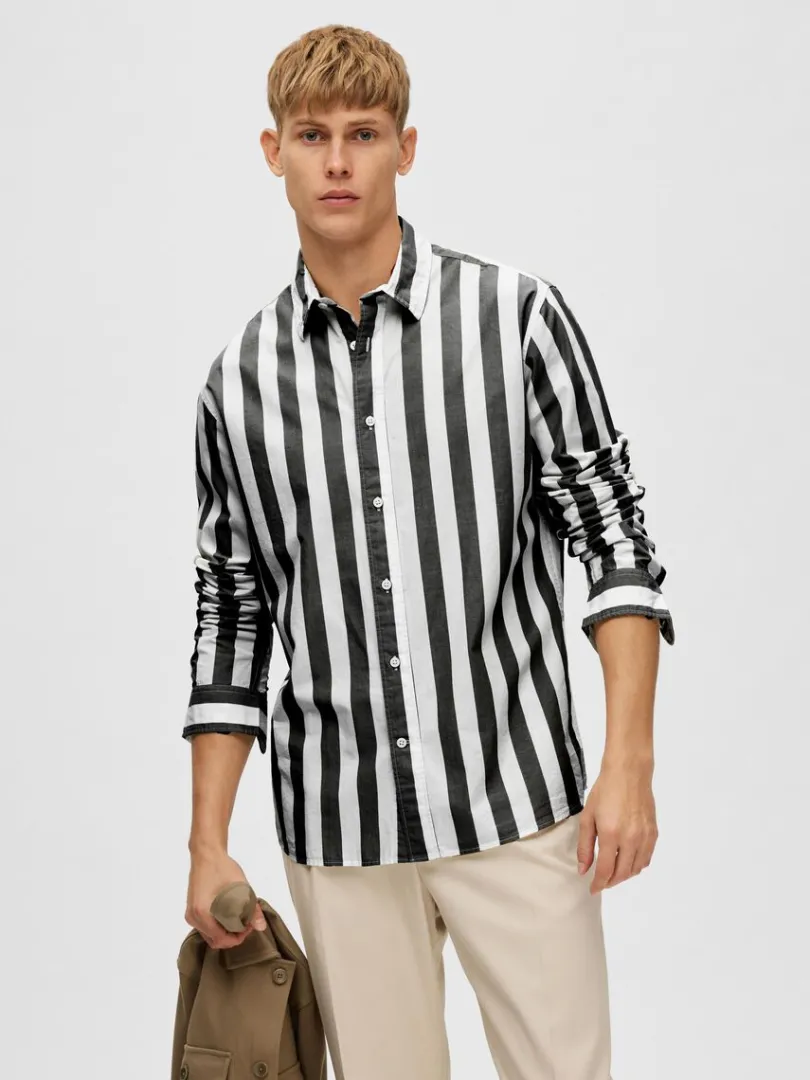 stribet_skjorte_3.webp Skjorter>SELECTED STRIBET SKJORTE Black