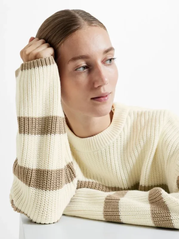 Strik>SELECTED STRIBET STRIKTRØJE Beige