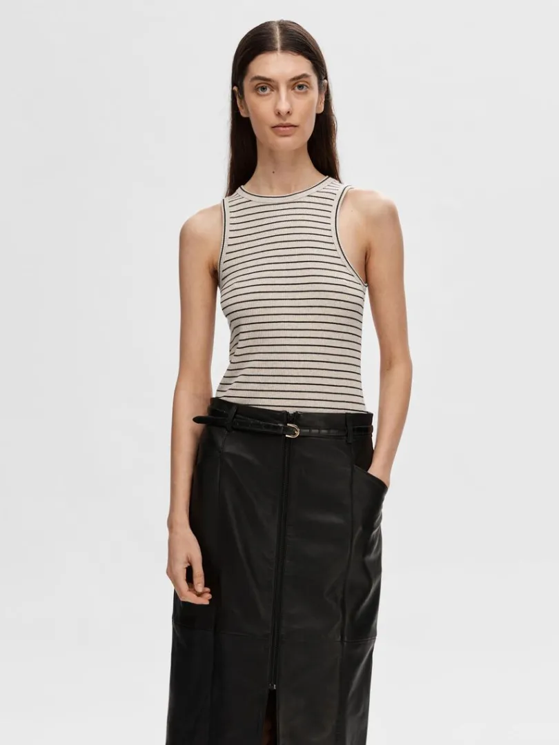 stribet_tanktop_0.webp Toppe Og Bluser>SELECTED STRIBET TANKTOP Beige