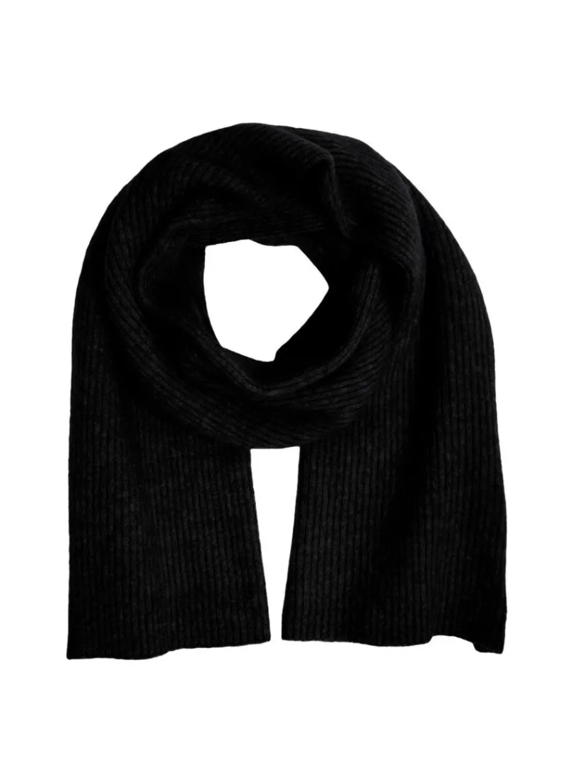 strikket_halstrklde_0.webp Accessories>SELECTED STRIKKET HALSTØRKLÆDE Black