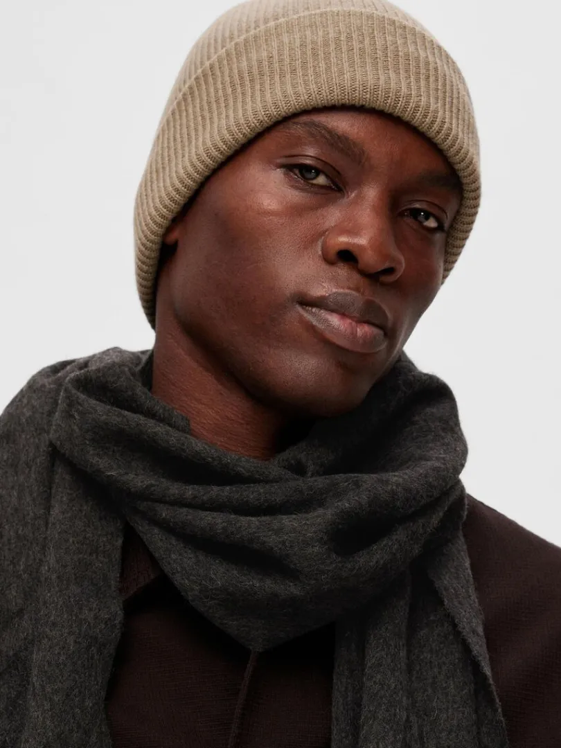strikket_hue_1-6.webp Accessories>SELECTED STRIKKET HUE Brown