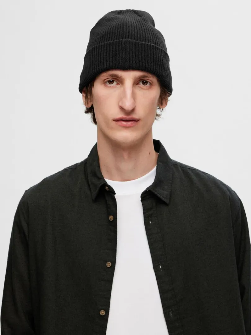 strikket_hue_2-3.webp Accessories>SELECTED STRIKKET HUE Black