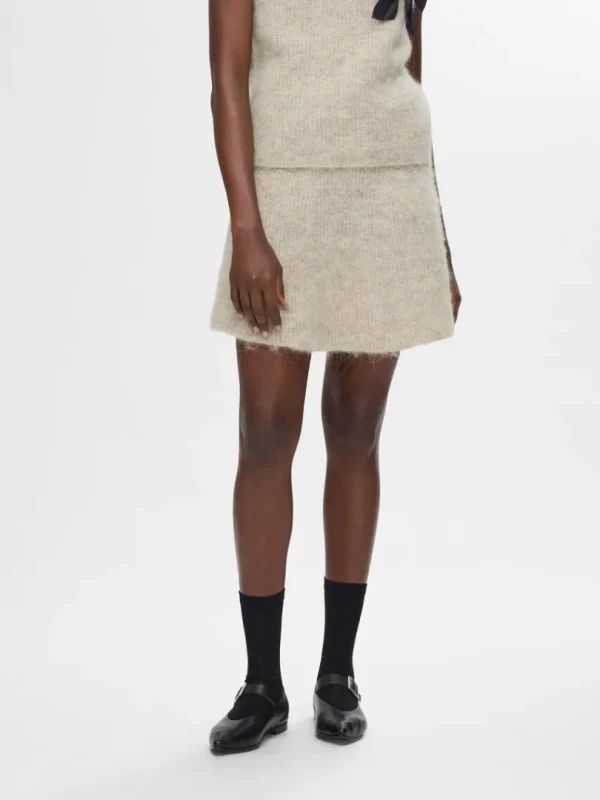 Nederdele>SELECTED STRIKKET MININEDERDEL Beige
