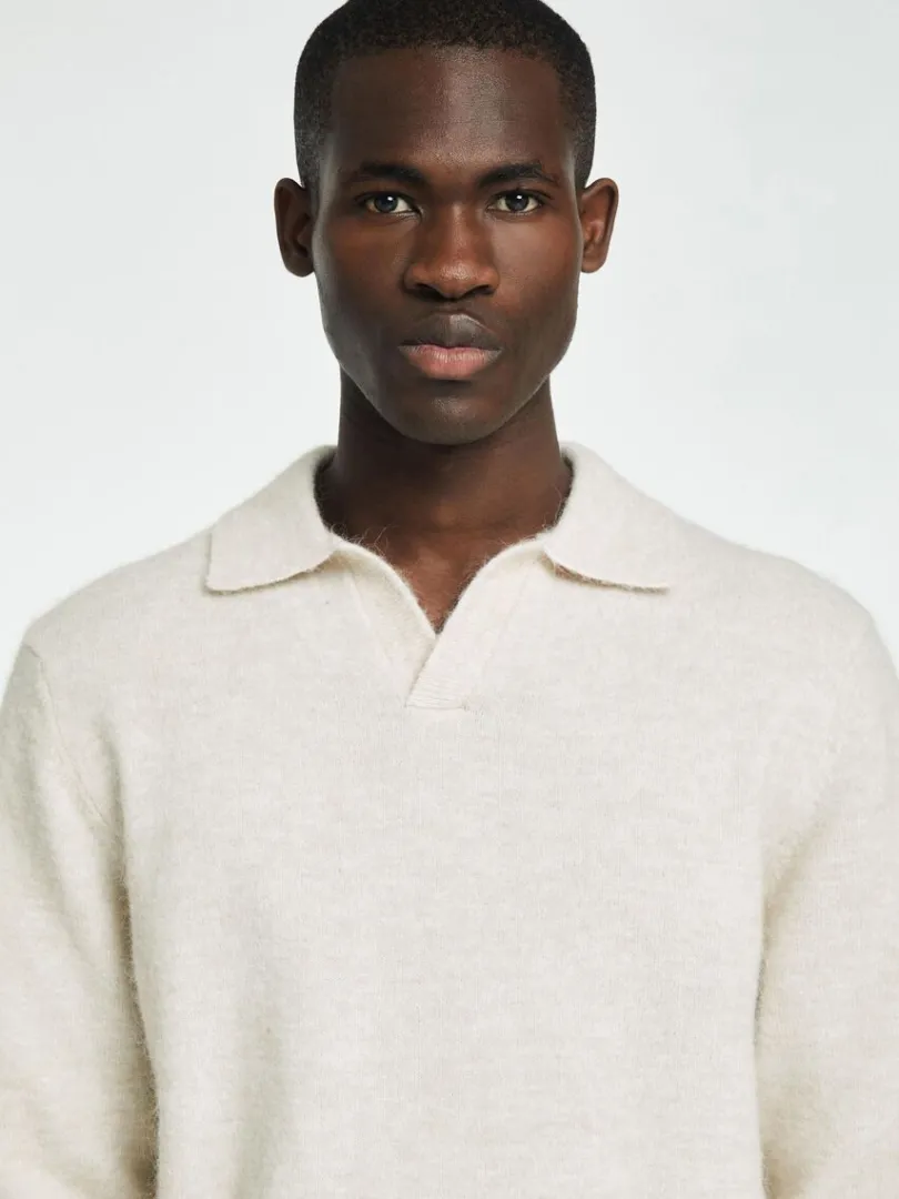 strikket_polo_4-1.webp Poloer>SELECTED STRIKKET POLO Beige