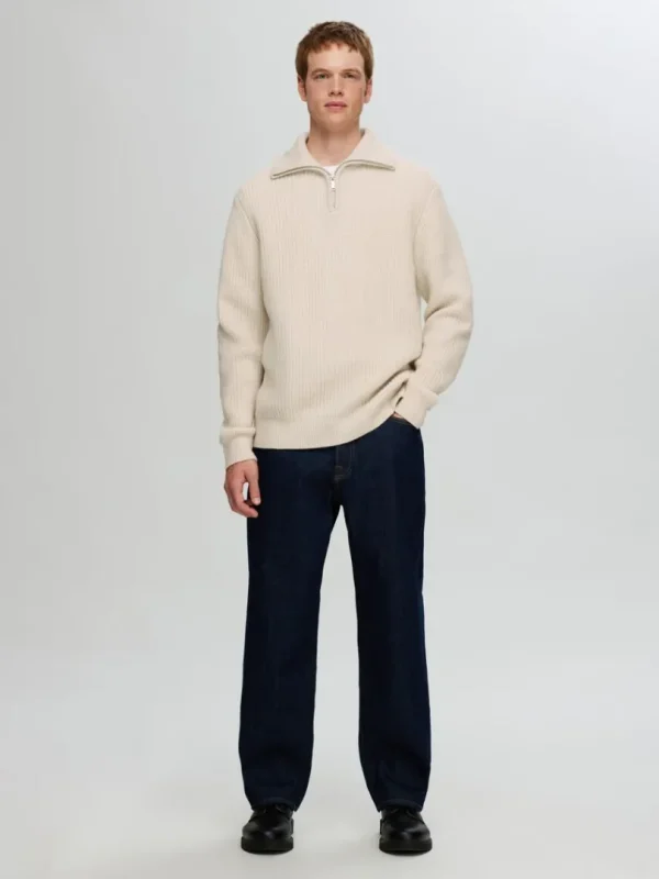 Strik>SELECTED STRIKKET TRØJE MED HALV LYNLÅS Beige