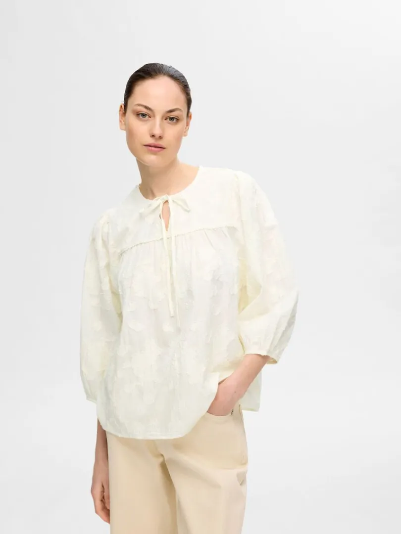 struktur_bluse_med_rmer_2.webp Toppe Og Bluser>SELECTED STRUKTUR BLUSE MED 3/4-ÆRMER White