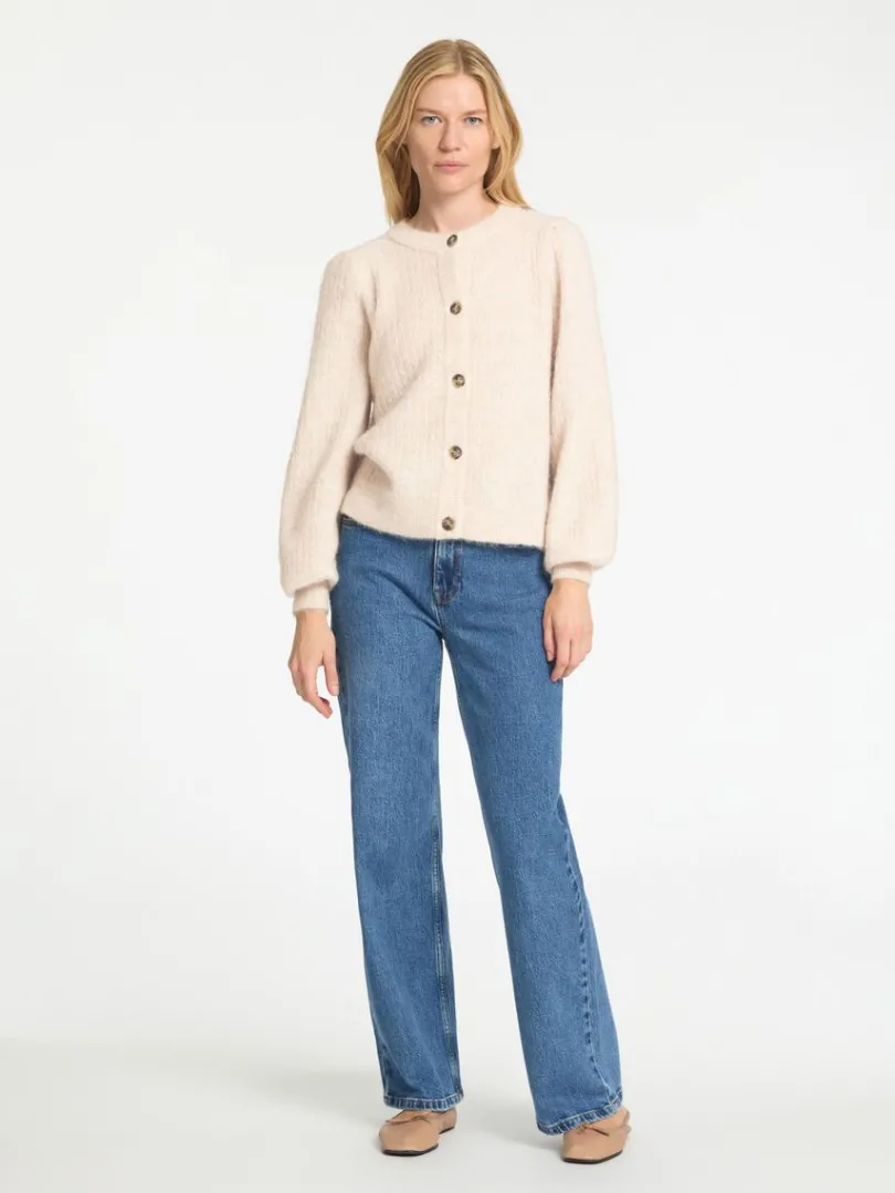 struktureret_strikket_car_1-3.webp Strik>SELECTED STRUKTURERET STRIKKET CARDIGAN Beige