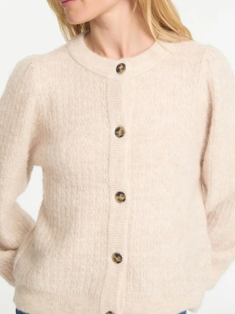 struktureret_strikket_car_3-3.webp Strik>SELECTED STRUKTURERET STRIKKET CARDIGAN Beige