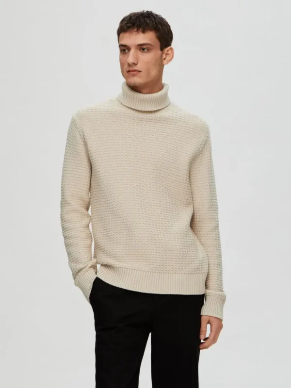 Strik>SELECTED TEKSTURERET RULLEKRAVE STRIKTRØJE Beige