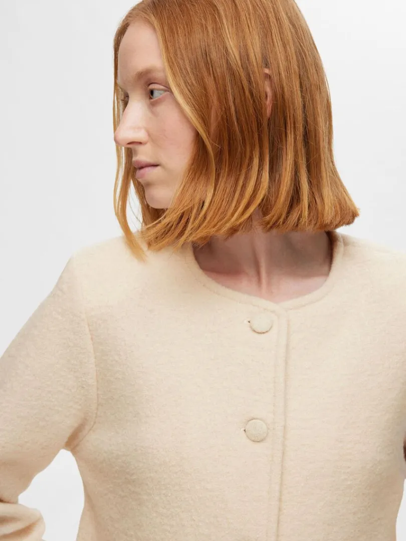 uld_strikket_cardigan_3.webp Strik>SELECTED 100% ULD STRIKKET CARDIGAN Beige
