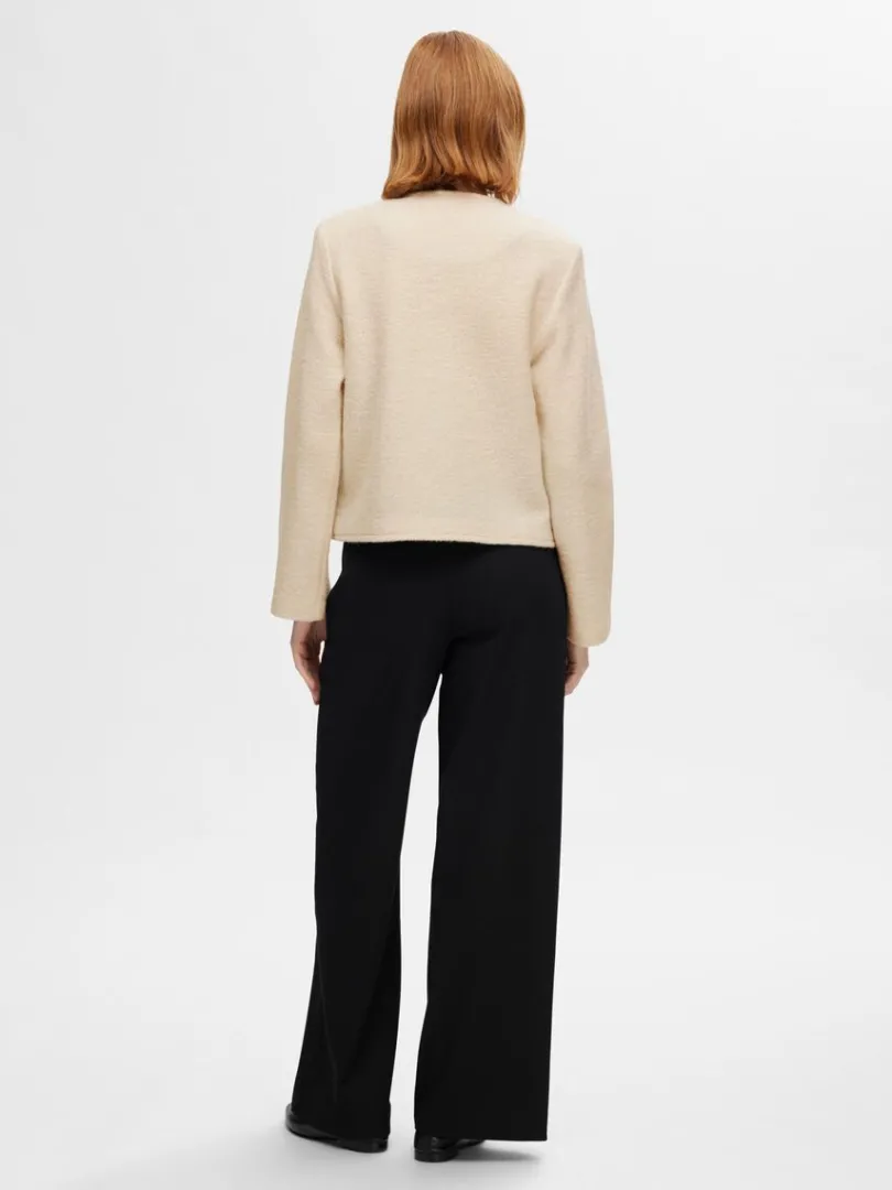 uld_strikket_cardigan_4.webp Strik>SELECTED 100% ULD STRIKKET CARDIGAN Beige
