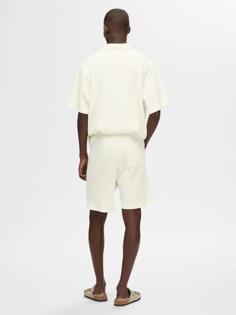 vaflet_shorts_1-4.webp Shorts>SELECTED VAFLET SHORTS White