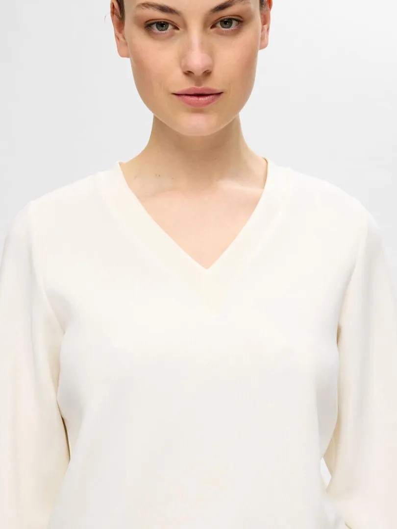 vudskring_pullover_3-1.webp Toppe Og Bluser>SELECTED V-UDSKÆRING PULLOVER White
