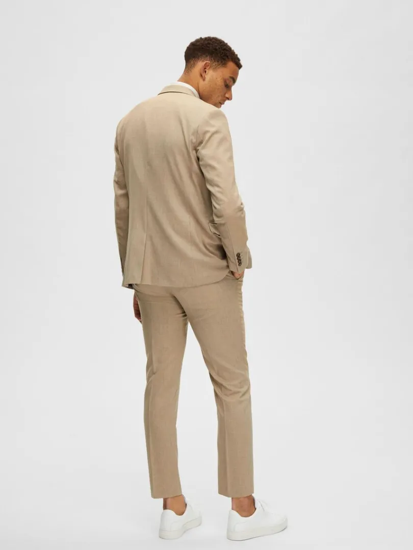 vvet_blazer_1-2.webp Jakkesæt & Blazers>SELECTED VÆVET BLAZER Beige